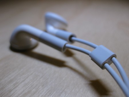 headphone clip