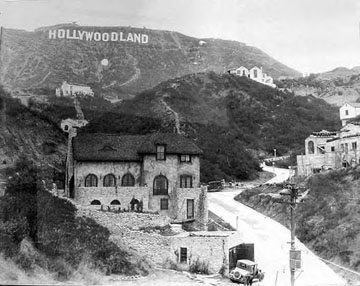 Hollywoodland sign